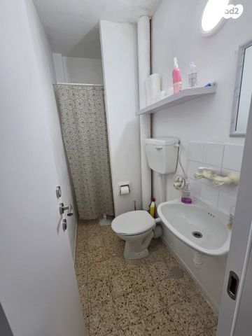 דירה, עתניאל בן קנז, השופטים, קרית גת