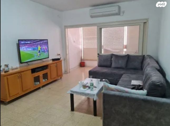 דירה, הגיבורים 63, מרכז העיר, חדרה