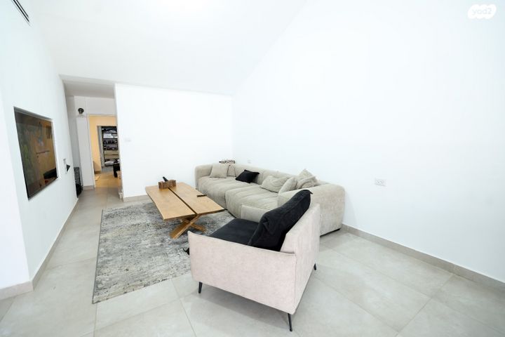 בית פרטי/ קוטג', נלי זק"ש, רמות, באר שבע