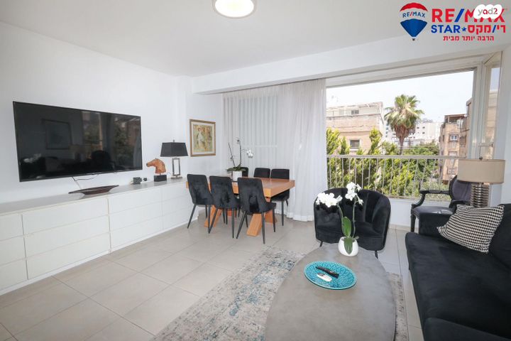 גג/ פנטהאוז, הקסם 7, מרכז, הרצליה