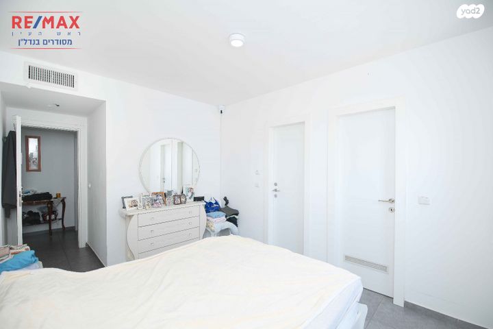 דירה, שדרות שלמה המלך, רמב"ם, ראש העין