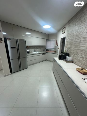 גג/ פנטהאוז, דוד ניב, נווה זאב, נאות אילן, באר שבע