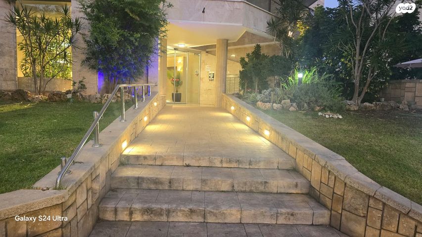 דירה, קרית אילון, חולון