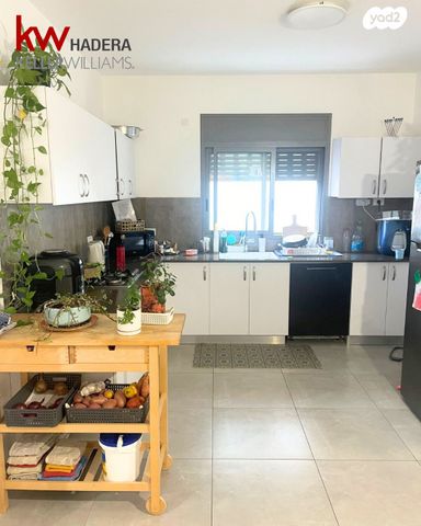 דירה, הרצל 26, מרכז העיר, חדרה