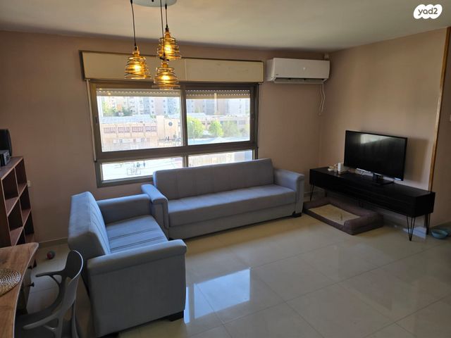 דירה, יעקב פיכמן, נווה זאב, נאות אילן, באר שבע