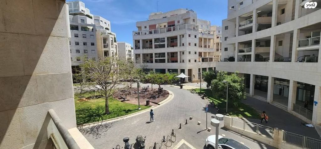 דירה, משה קול, המשתלה, תל אביב יפו