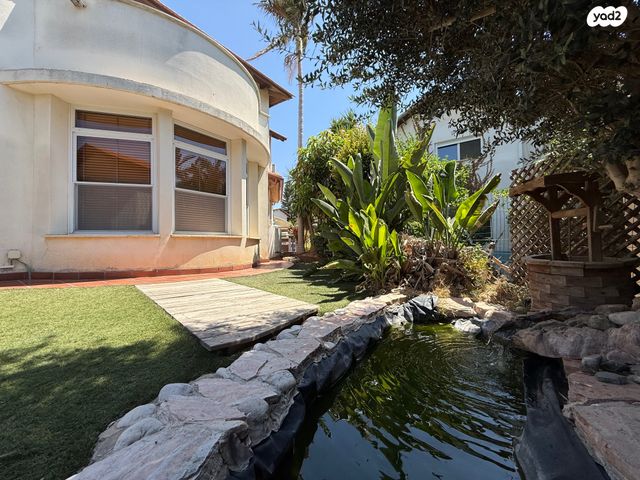 דו משפחתי, גלעד, גבעת אלונים, כפר יונה