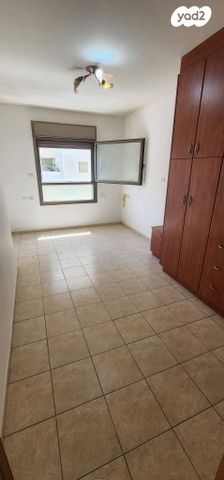 דירה, משה קול, המשתלה, תל אביב יפו