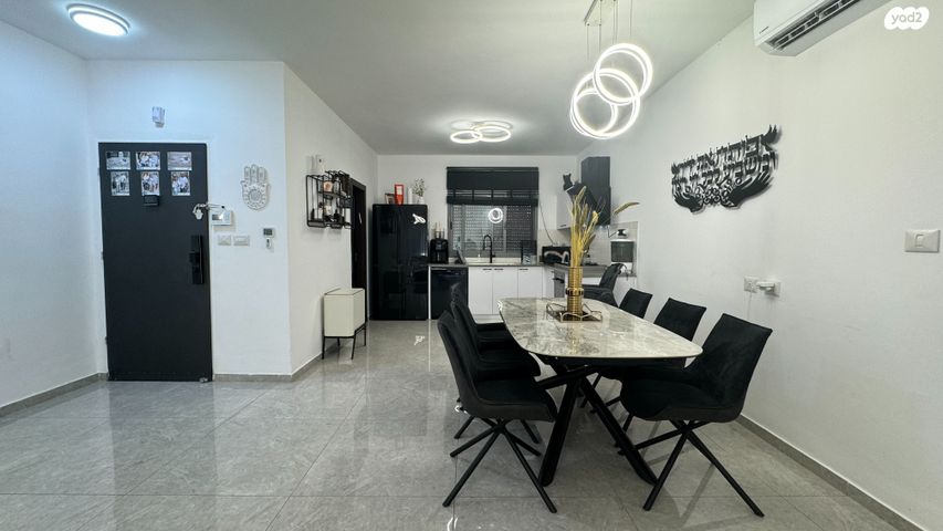 דירה, יפה ירקוני, עפולה