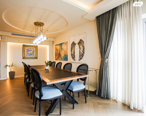 גג/ פנטהאוז, גבעתיים