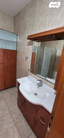 דירה, משה קול, המשתלה, תל אביב יפו