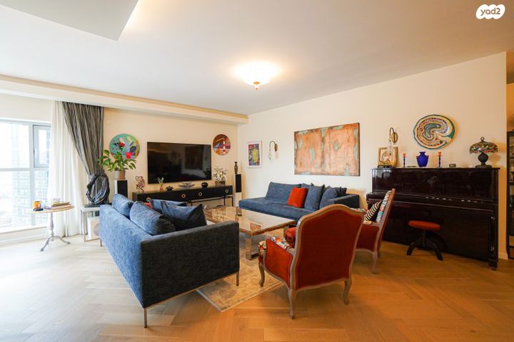 גג/ פנטהאוז, גבעתיים