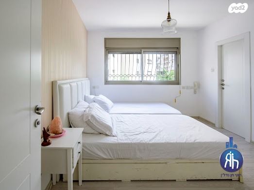 דירה, נווה גן, פתח תקווה