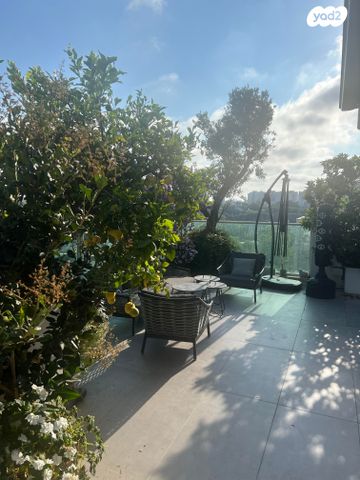 גג/ פנטהאוז, אלכסנדר פן, תל ברוך צפון, תל אביב יפו