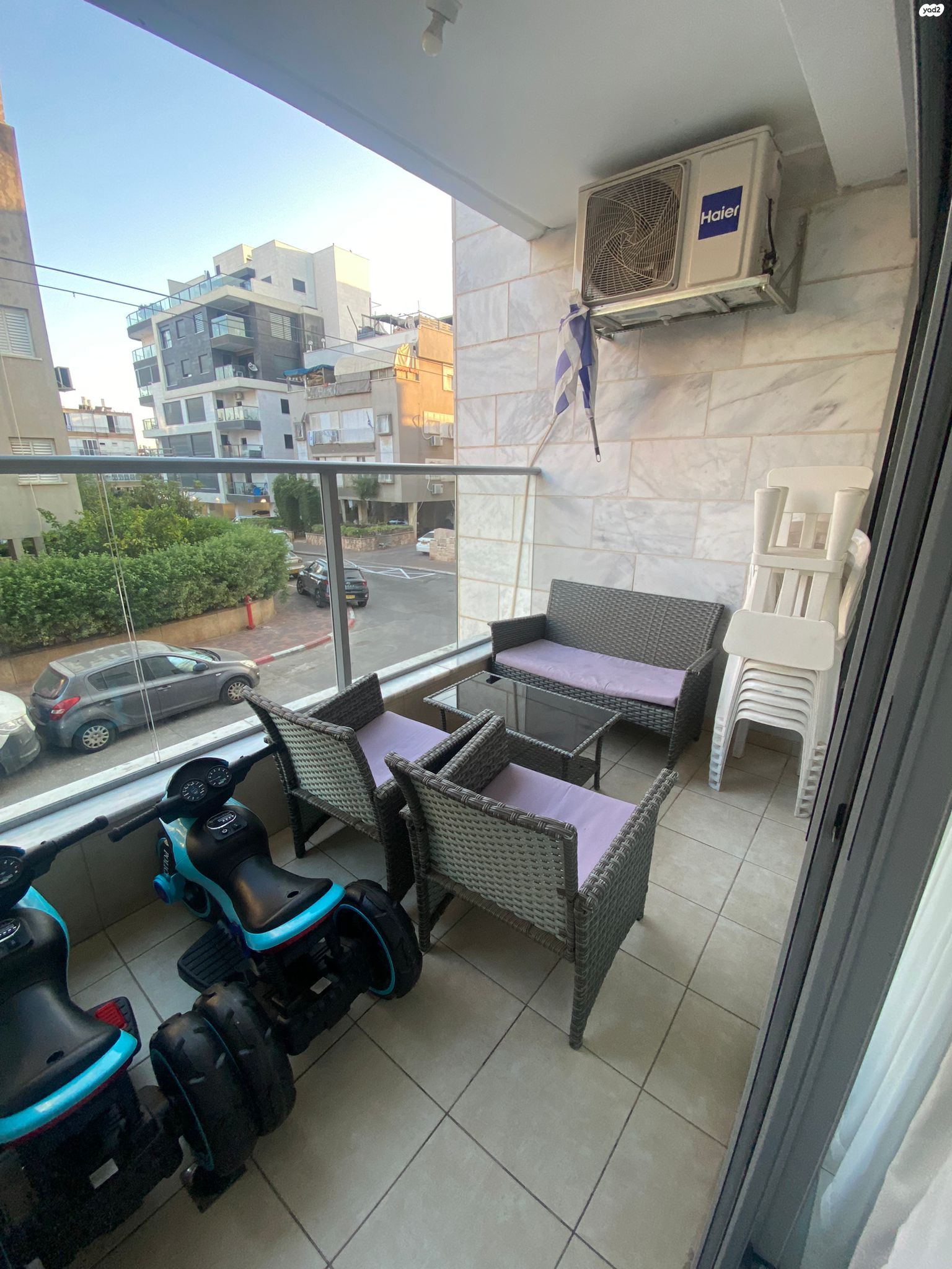 אחד במאי 