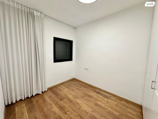 דופלקס, תל אביב יפו