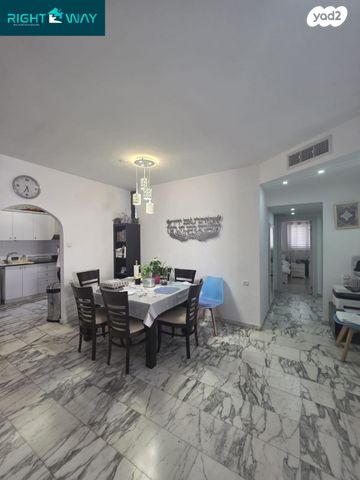 דירה, שאר העיר, הוד השרון