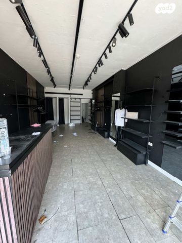 חנויות/ שטח מסחרי, מב"ת מערב, אזור תעשייה חדש, ראשון לציון