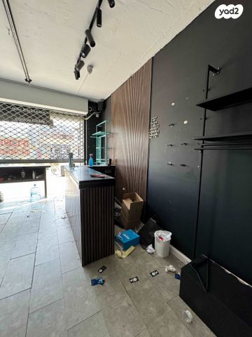 חנויות/ שטח מסחרי, מב"ת מערב, אזור תעשייה חדש, ראשון לציון