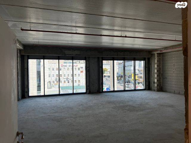 תלפיות תעשיה ומסחר