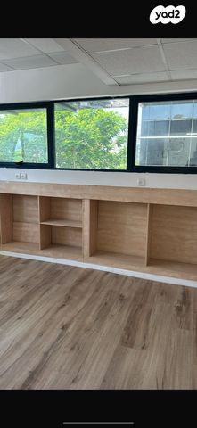 משרדים, הרצליה