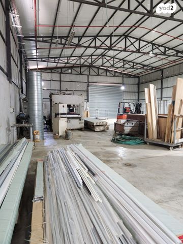 מחסנים, חמזה, כפר קאסם