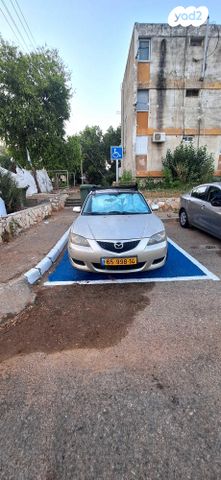 מודעת רכב מאזדה 3