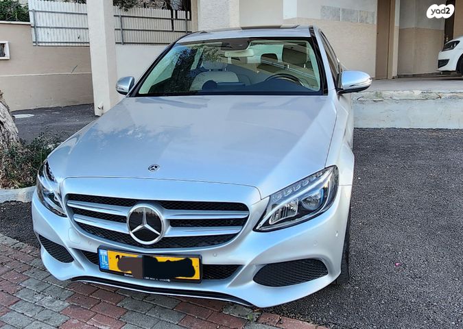 מודעת רכב מרצדס-בנץ C-class
