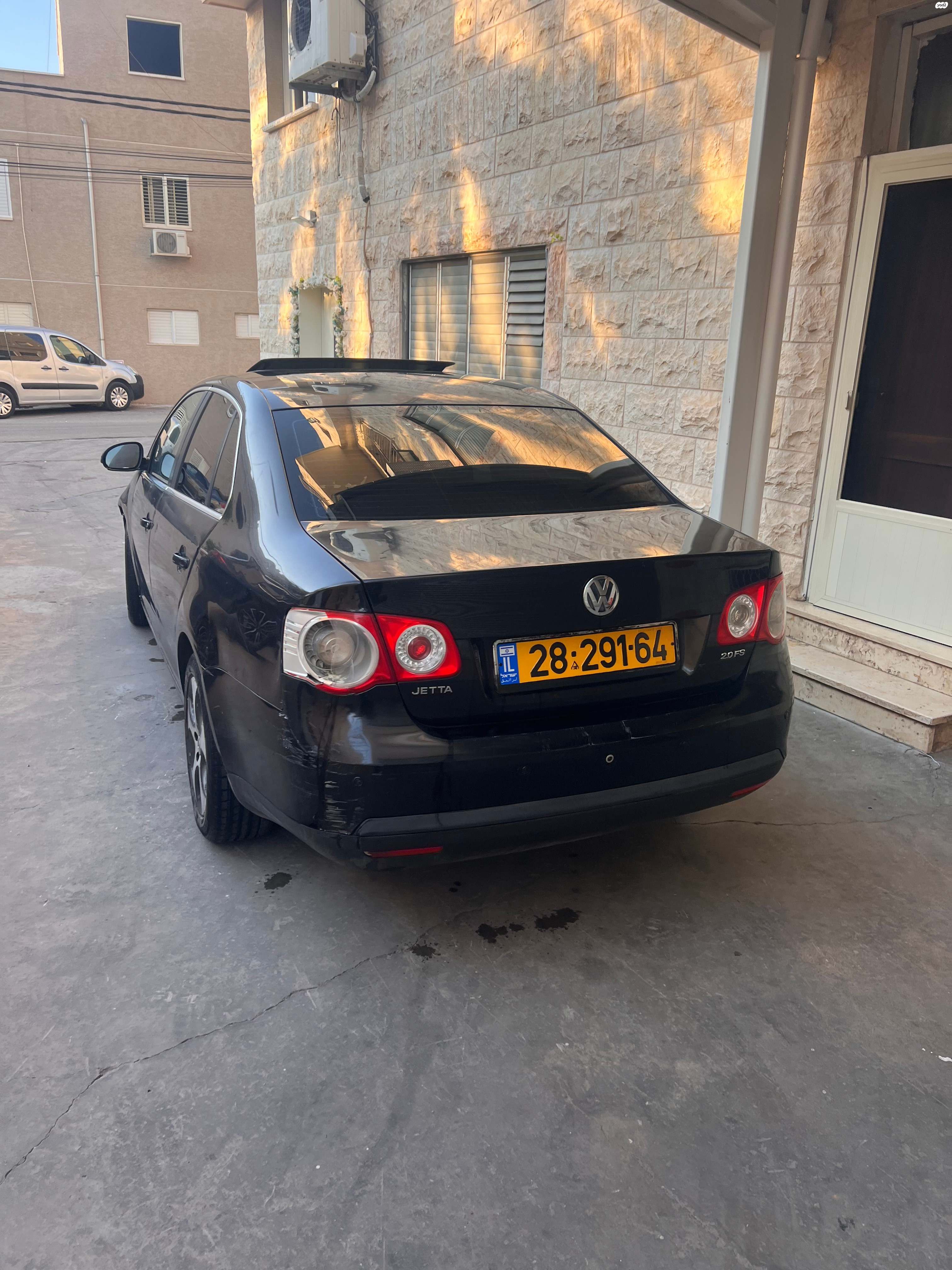 מודעת רכב פולקסווגן ג'טה 