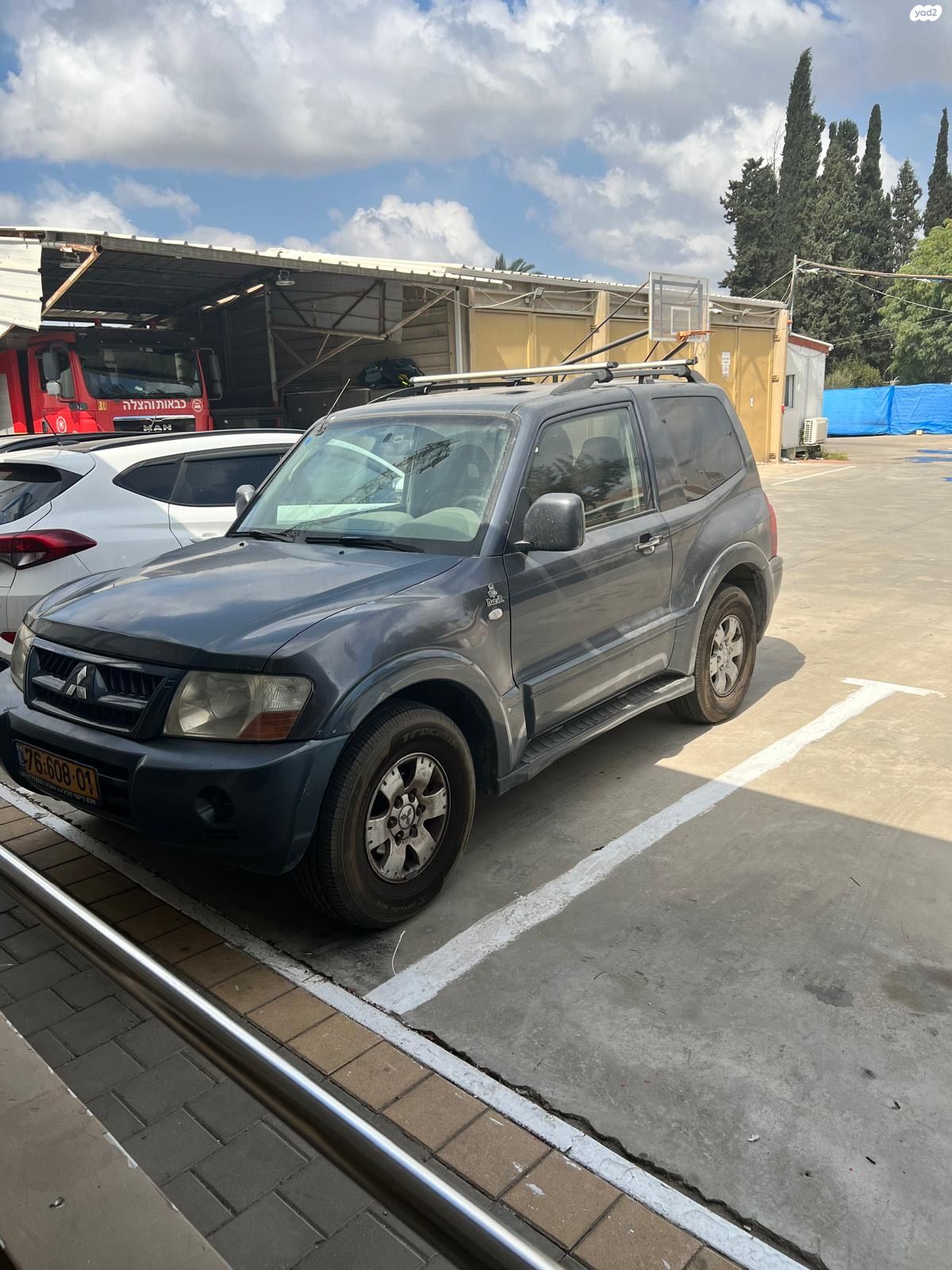 מודעת רכב מיצובישי פג'רו
