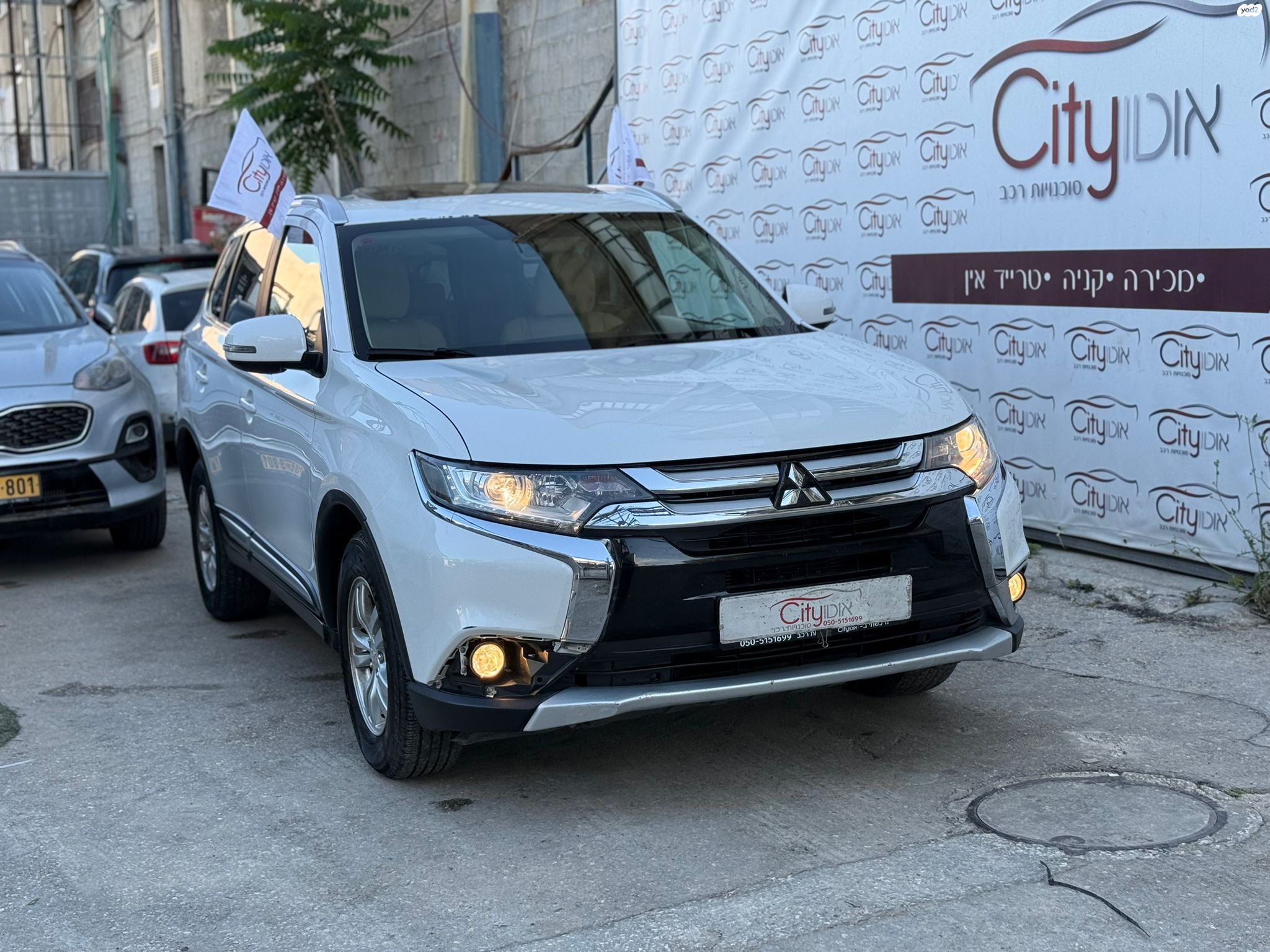 מודעת רכב מיצובישי אאוטלנדר