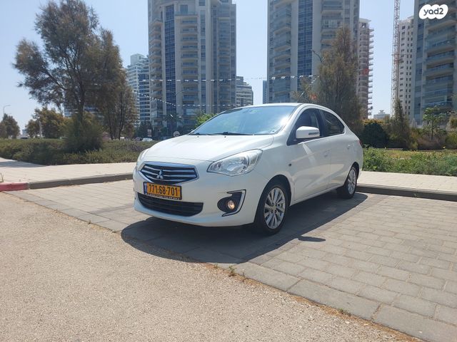 מודעת רכב מיצובישי אטראז'
