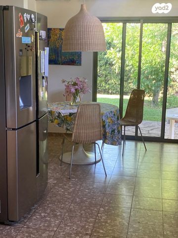 בית פרטי/ קוטג', עלומים 15, סביון, סביון