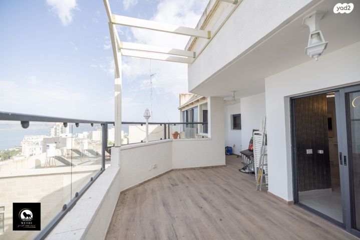 גג/ פנטהאוז, השומר, שיכון עובדים, טבריה