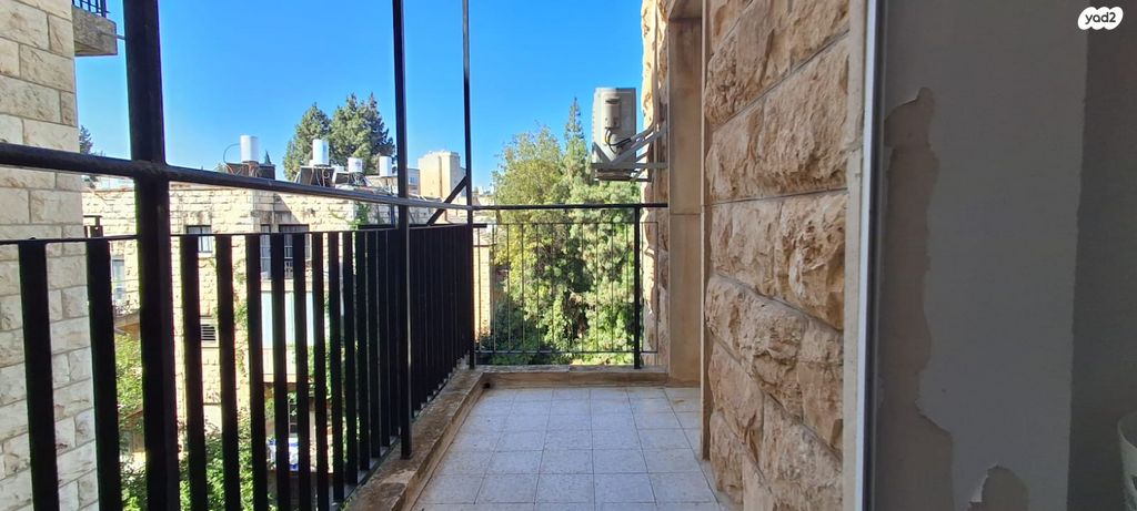 דירה, הרב חיים ברלין, קרית שמואל, ירושלים