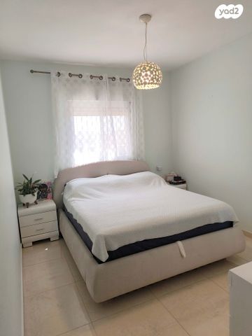 דירה, משה קהירי, רמות הרכס, באר שבע