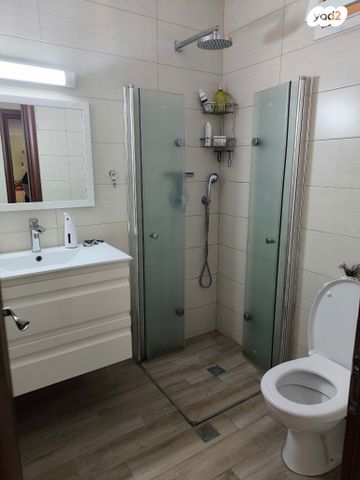 דירה, משה קהירי, רמות הרכס, באר שבע