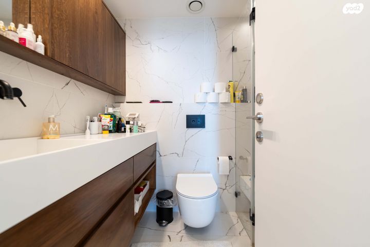 גרציאני יצחק 6