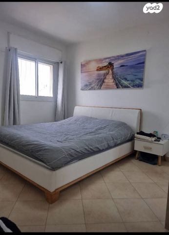 דירה, שלמה בן יוסף, ארמון הנציב, תלפיות מזרח, ירושלים