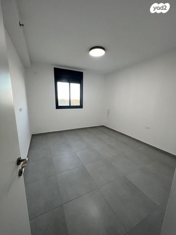 דירה, הצבר, נרקיסים, ראשון לציון