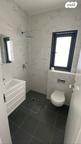 דירה, עיר היין, אשקלון