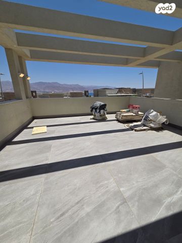 גג/ פנטהאוז