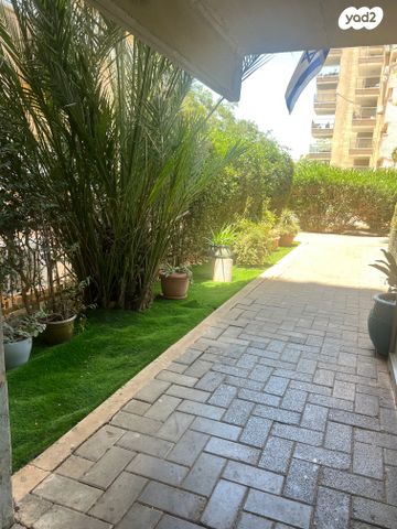 דירת גן, קאודרס, רמת שאול, חיפה