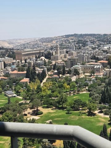 דירה להשכרה בירושלים (תיווך) — 2