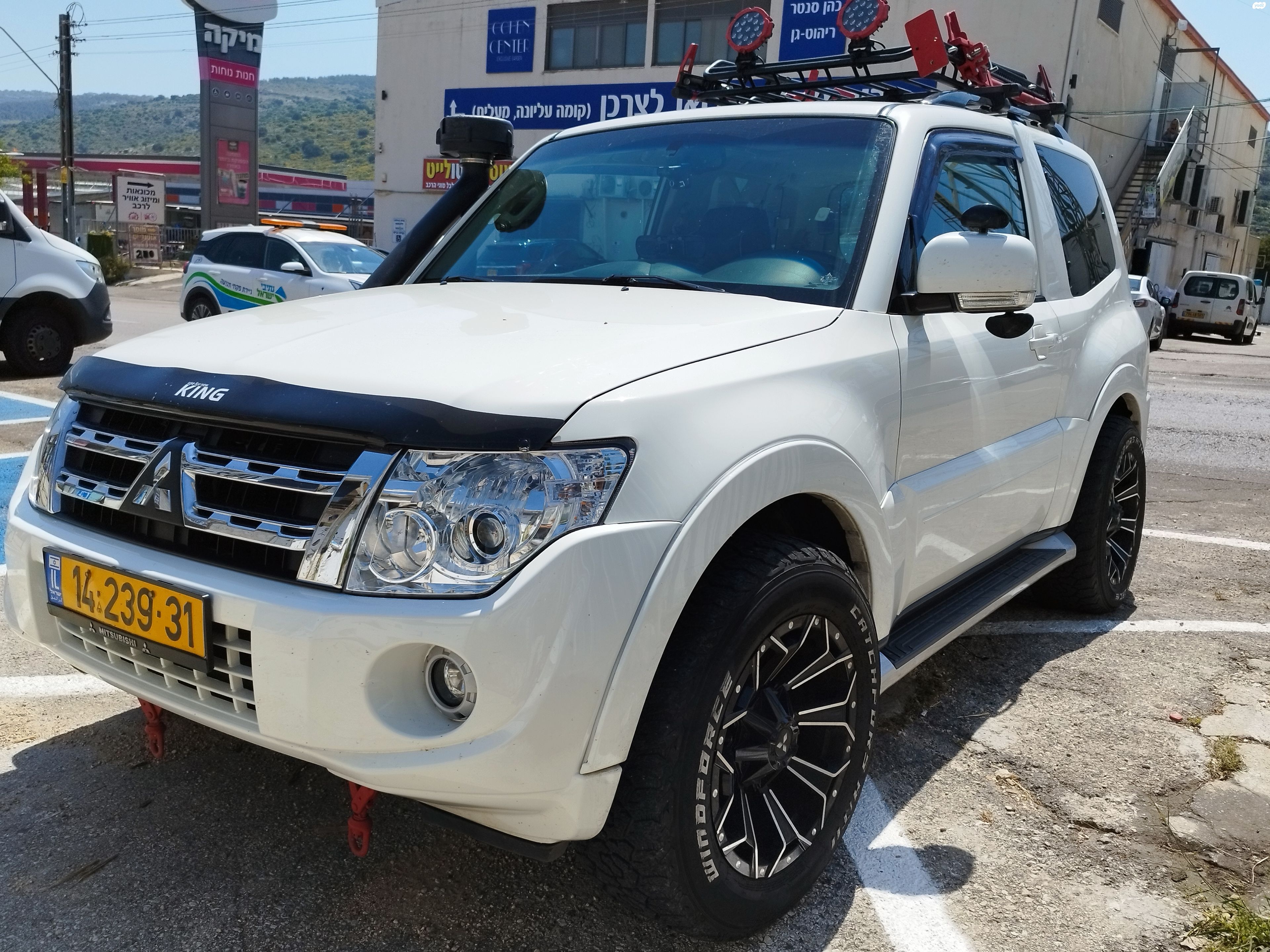 מודעת רכב מיצובישי פג'רו