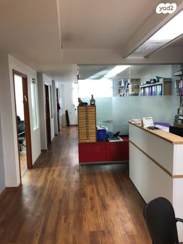 משרדים, דרך השלום 7, נחלת יצחק, תל אביב יפו