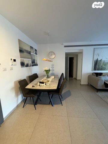 דירה, שקמים ואגמים, אשקלון