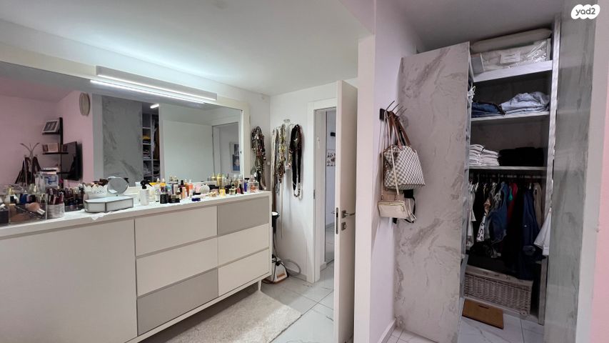 דירה, נרקיסים, ראשון לציון