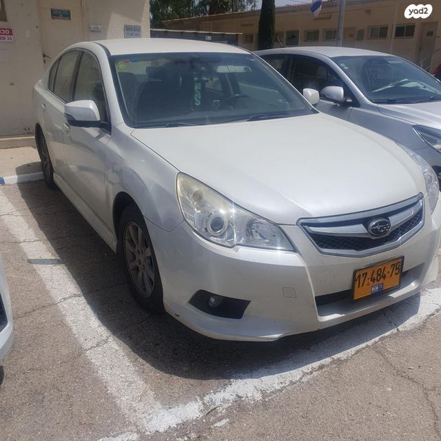 מודעת רכב סובארו B4/לגאסי