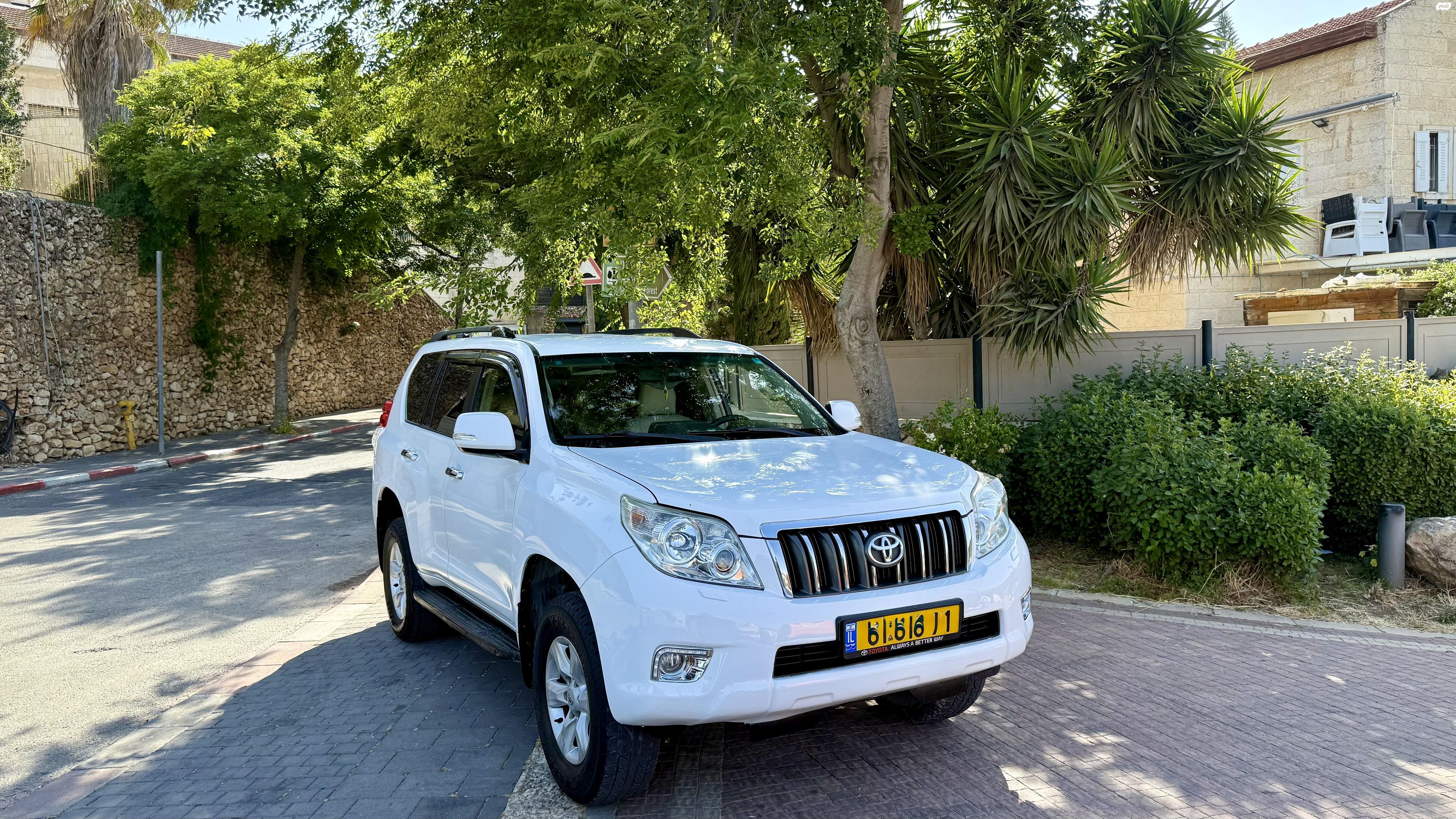 מודעת רכב טויוטה לנד קרוזר